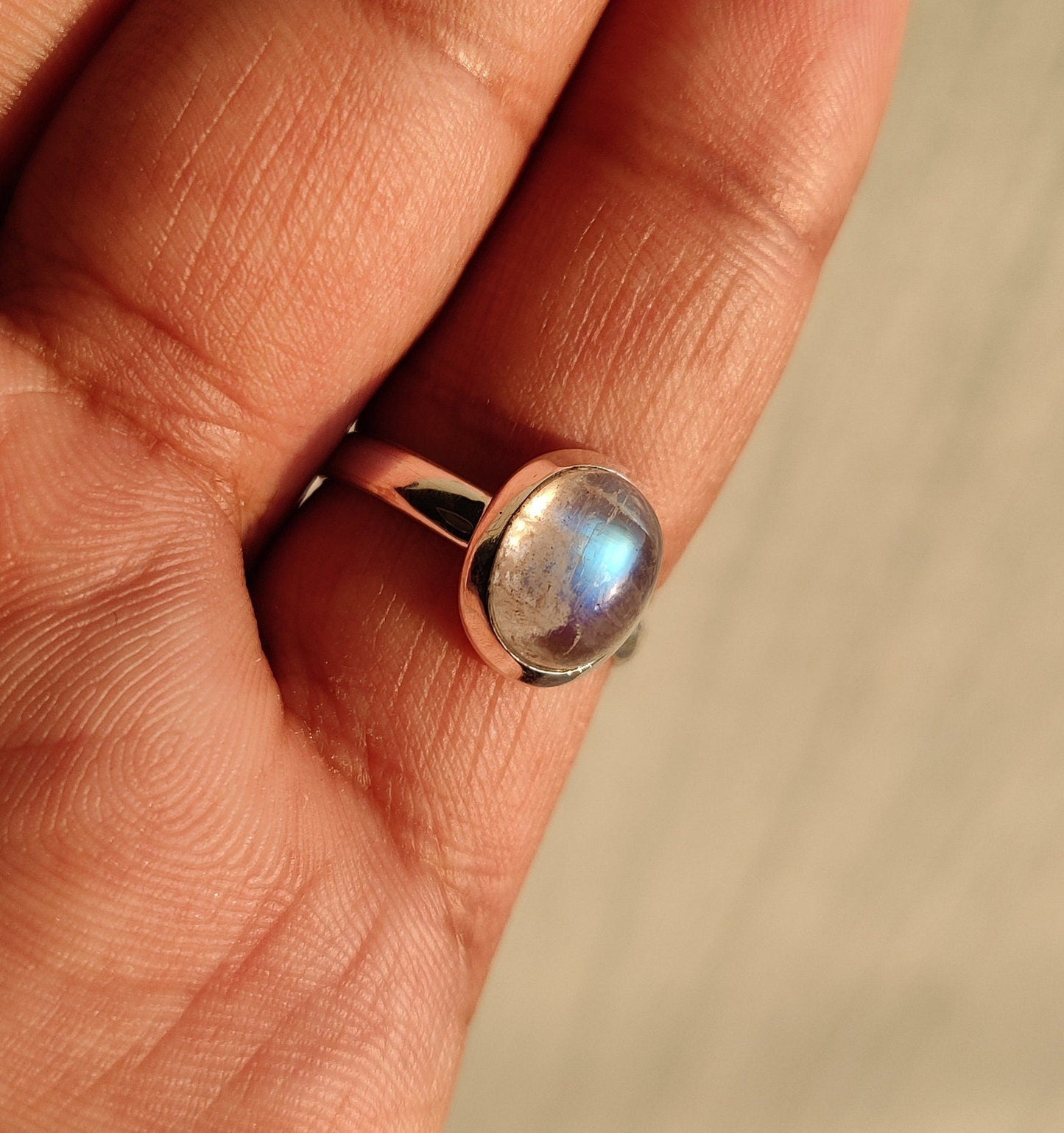 Natural Rainbow Moonstone Ring, 925 Sterling Silver Ring, Blue Flash Moonstone Jewelry, Silver Moonstone Ring, Moonstone Ring for Women