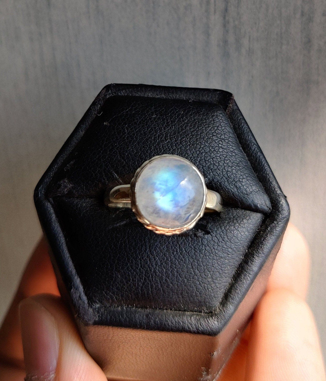 Natural Rainbow Moonstone Ring, 925 Silver Ring for Women, Blue Flash Moonstone Ring, Handmade Jewelry, Cabochon Stone Ring, Gift for Her