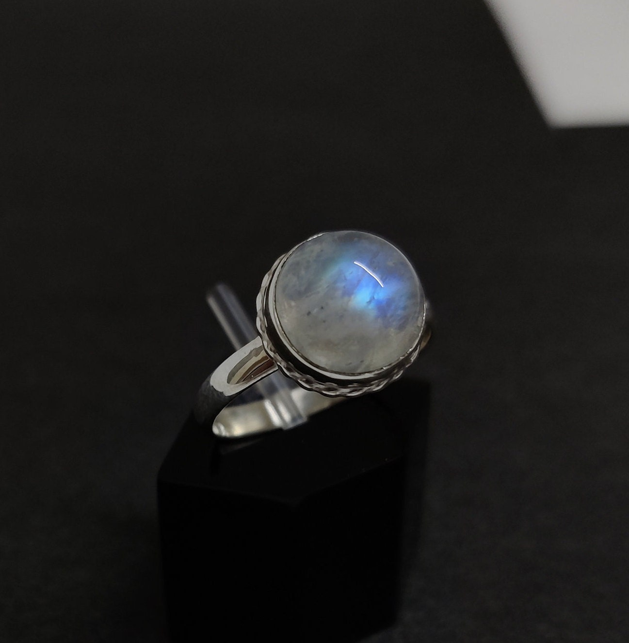 Natural Rainbow Moonstone Ring, 925 Silver Ring for Women, Blue Flash Moonstone Ring, Handmade Jewelry, Cabochon Stone Ring, Gift for Her