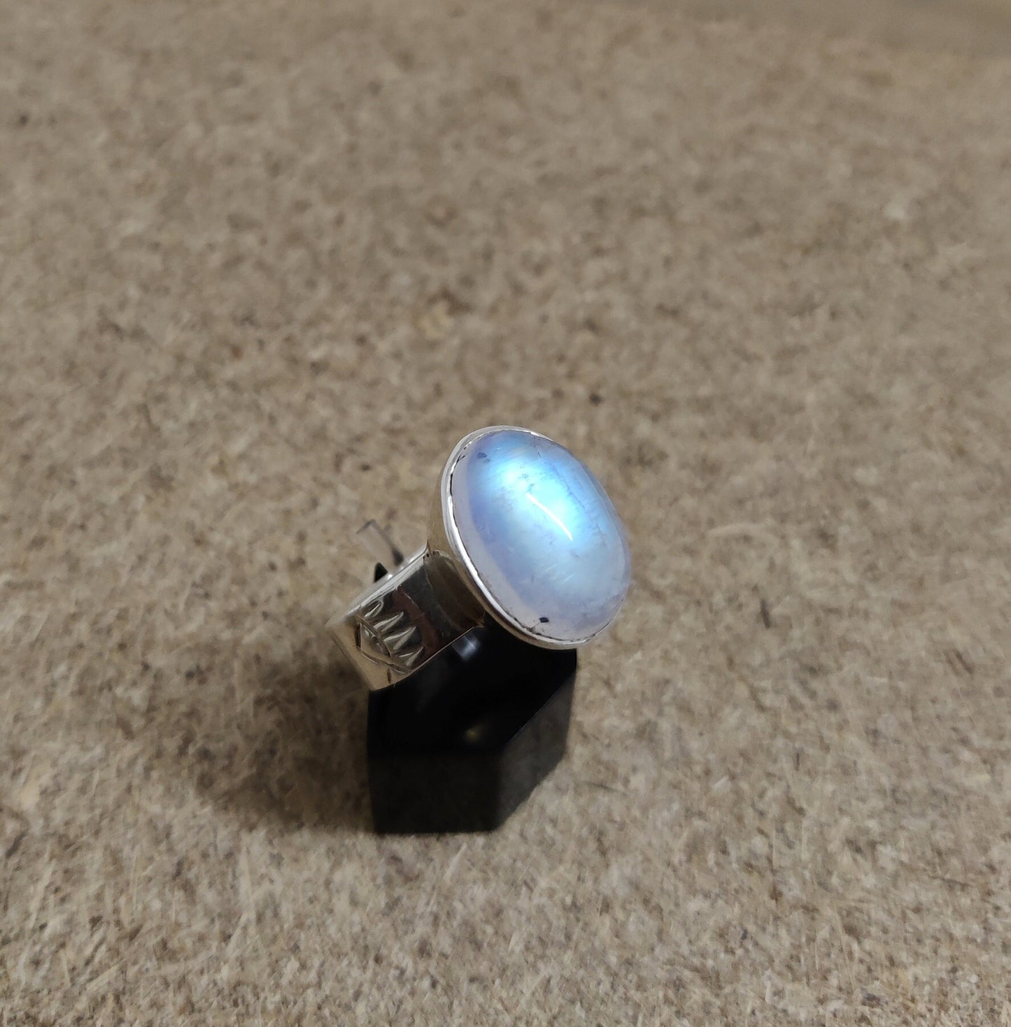 Natural Rainbow Moonstone Ring, Blue Flashy Gemstone Ring, 925 Sterling Silver Jewelry, Unisex Moonstone Jewelry, Promise Ring Size 9