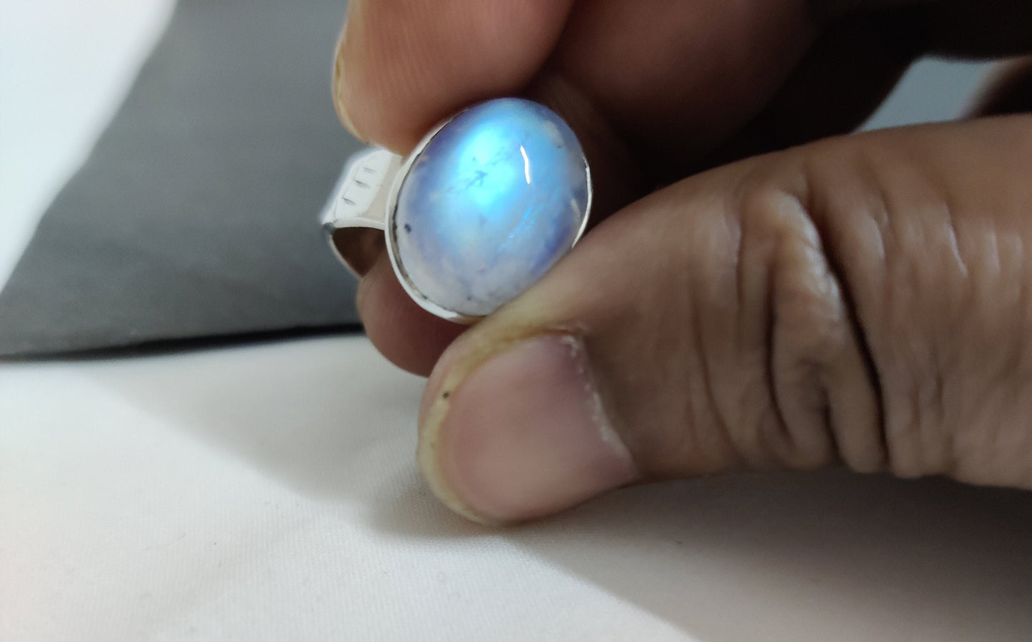 Natural Rainbow Moonstone Ring, Blue Flashy Gemstone Ring, 925 Sterling Silver Jewelry, Unisex Moonstone Jewelry, Promise Ring Size 9