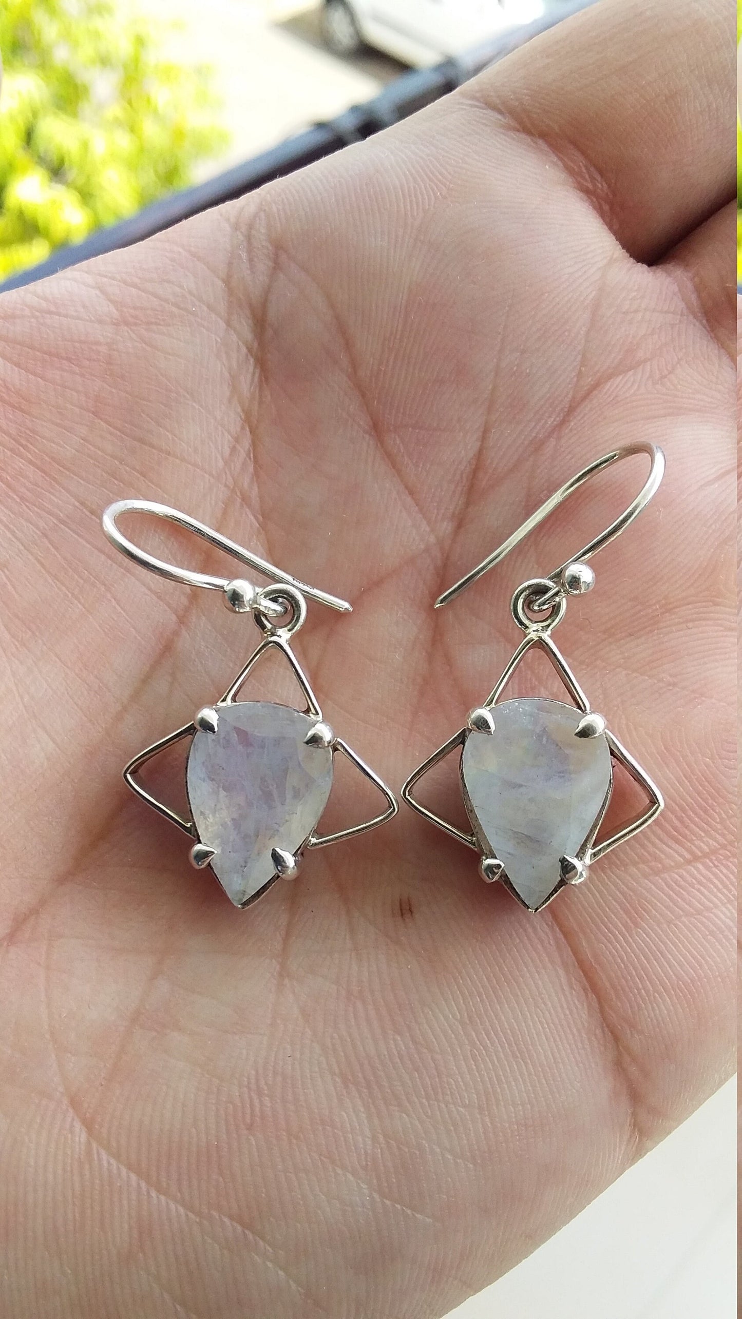 Rainbow moonstone Silver Earrings, handmade Earring, 925 sterling Silver Earrings, Dangle and Drop Earring, Earring, white with blue fire