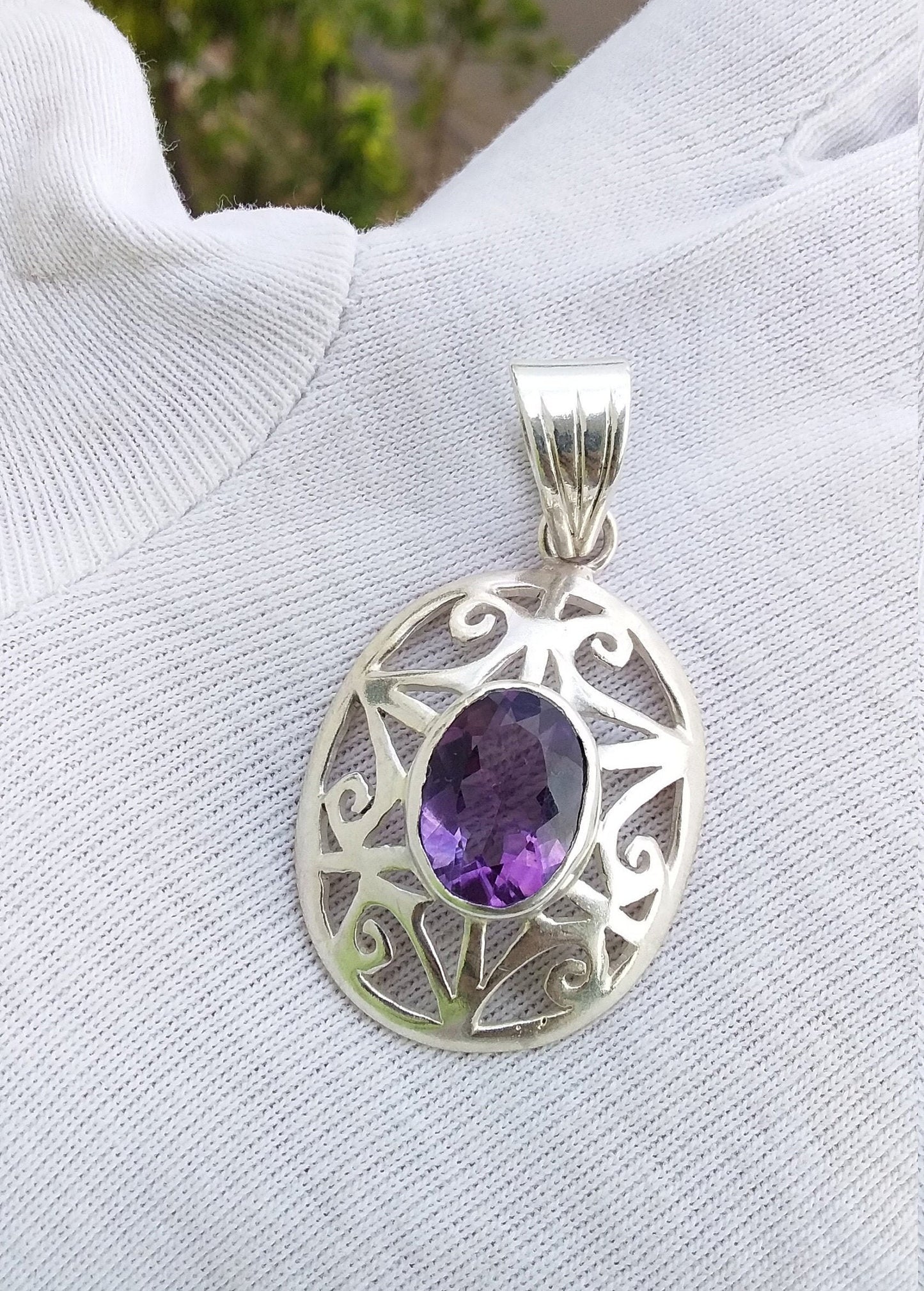 Purple Amethyst Handmade Pendant, Natural Gemstone, 925 Sterling Silver, Oval Shape Amethyst Jewelry for women, Anniversary Pendant