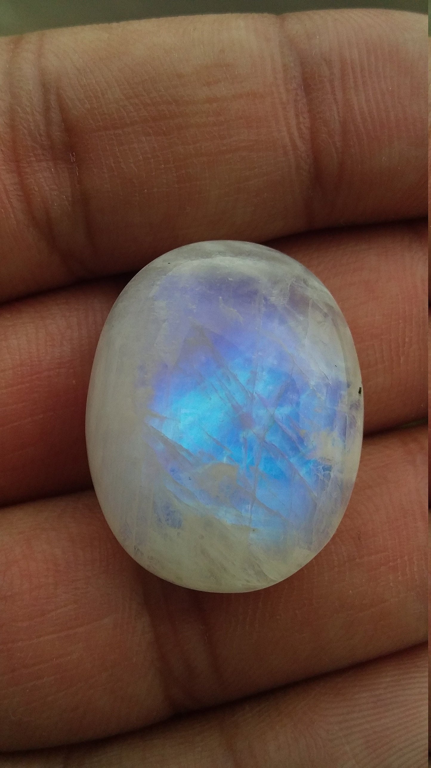Natural Rainbow Moonstone, Oval Shape Cabochon Gemstone, Blue Flash Moonstone, Size 21x25x9 MM 42.00 Cts