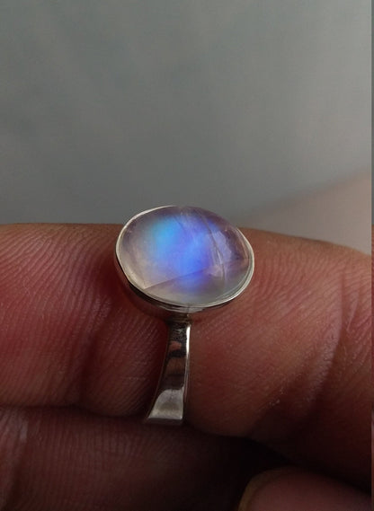 Natural Oval Shape Rainbow Moonstone with Blue Flash 925 Sterling Silver Handmade Ring, Proposal Ring Daily wear june birthstone Ring Size 6