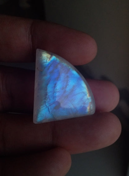 47 Cts AAA Quality Rainbow Moonstone, Fancy Shape Pendant Making Cabochon Gemstone, Blue Flash Cabochon Moonstone,