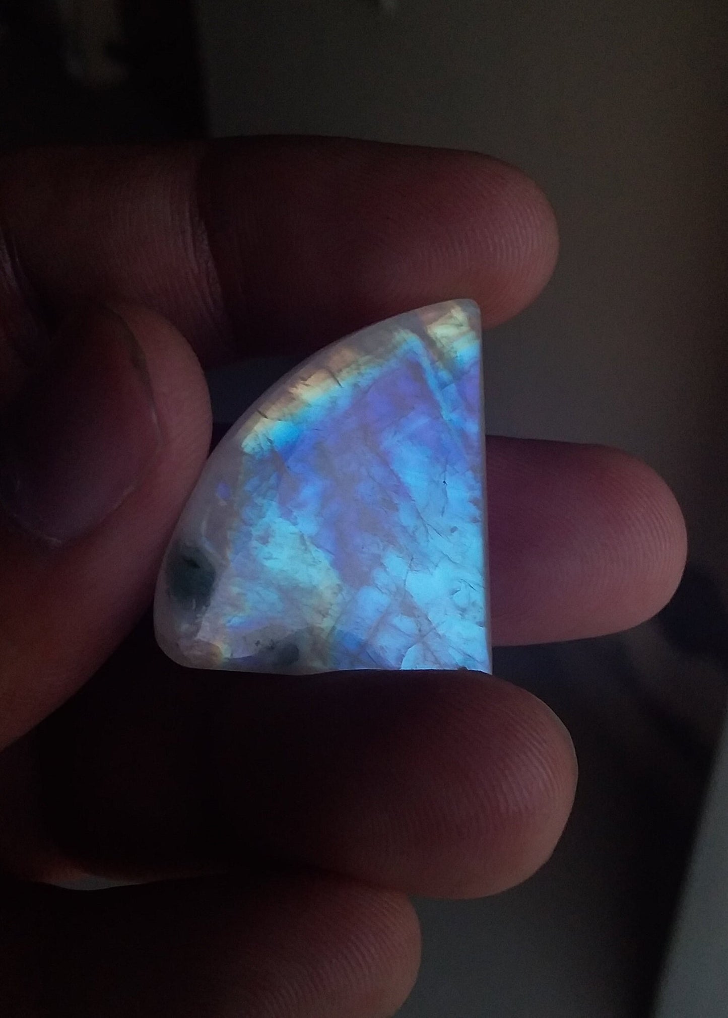 47 Cts AAA Quality Rainbow Moonstone, Fancy Shape Pendant Making Cabochon Gemstone, Blue Flash Cabochon Moonstone,