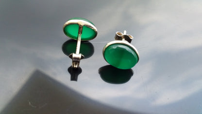 Green Onyx Stud Earrings, Tiny Stud, Green Gemstone Stud Earrings, Stud for Girls, Small Gemstone Earrings,