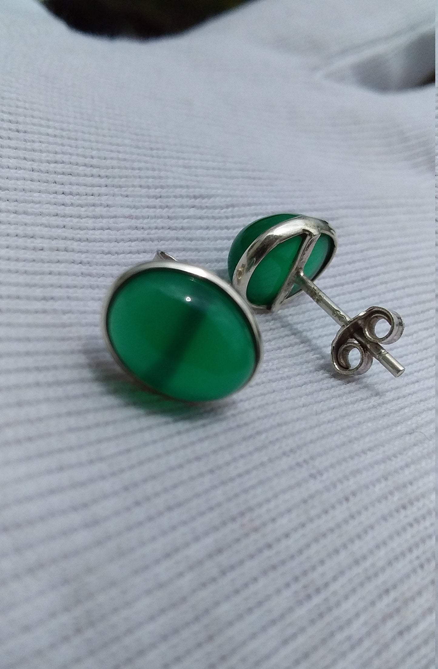 Green Onyx Stud Earrings, Tiny Stud, Green Gemstone Stud Earrings, Stud for Girls, Small Gemstone Earrings,