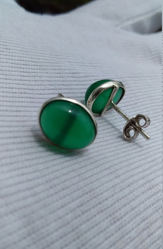 Green Onyx Stud Earrings, Tiny Stud, Green Gemstone Stud Earrings, Stud for Girls, Small Gemstone Earrings,