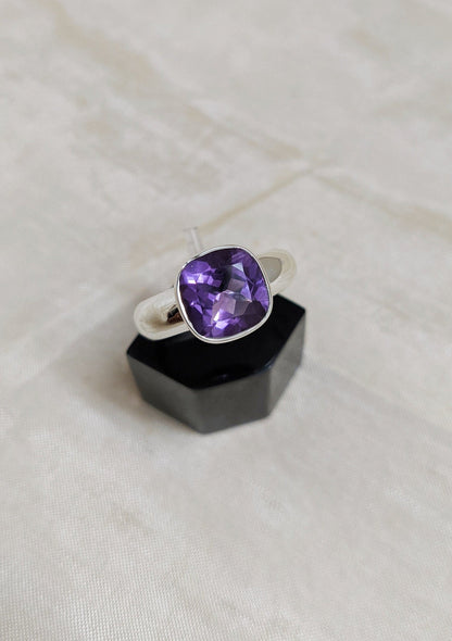 Natural Amethyst 925 Sterling Silver Handmade Ring, Healing Crystal Ring, February Birthstone Jewelry, Purple Stone Ring Size 6 & 7