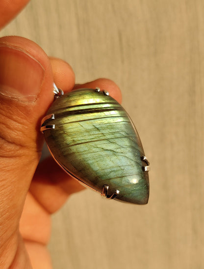 Labradorite Pendant, 925 Silver Pendant, Big Gemstone Pendant, Labradorite Teardrop Pendant, Labradorite Jewelry, Stone Jewelry