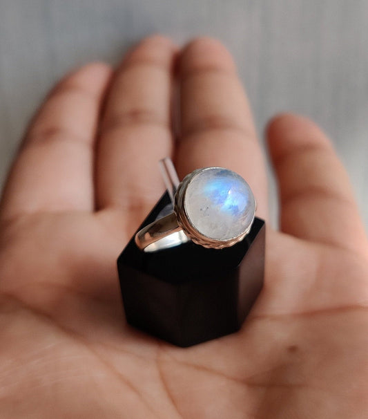 Natural Rainbow Moonstone Ring, 925 Silver Ring for Women, Blue Flash Moonstone Ring, Handmade Jewelry, Cabochon Stone Ring, Gift for Her