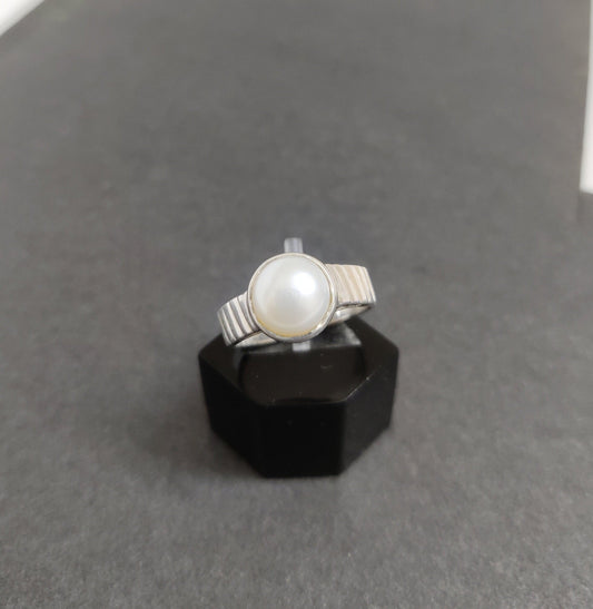 Freshwater Pearl Ring, 925 Sterling Silver Jewelry, Round Pearl Jewelry, Pearl Gemstone Ring, Boho Ring, Gift for Her Ring size 6.5 & 5.5