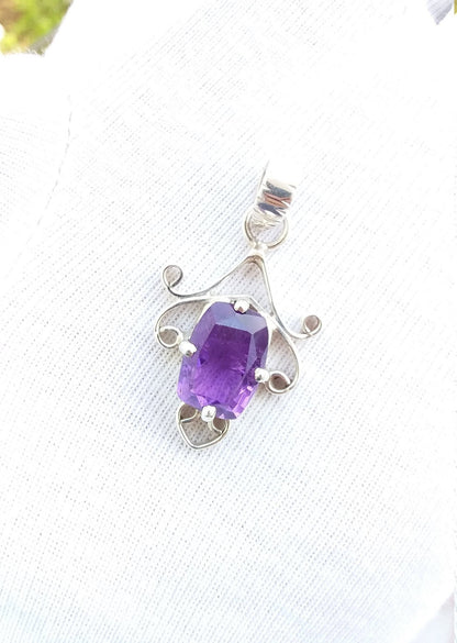 Natural Amethyst Pendant, 925 Sterling Silver Pendant, Gemstone Pendant, Healing Crystal Pendant, Gift Idea for Her, Pendant for Women