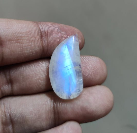 Rainbow Moonstone Cabochon, Natural Gemstone, Stone for Jewelry Making, Blue Flash Cabochon Moonstone, Free Shape Stone, 23.00 Cts