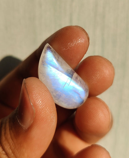 Rainbow Moonstone Cabochon, Natural Gemstone, Stone for Jewelry Making, Blue Flash Cabochon Moonstone, Free Shape Stone, 23.00 Cts