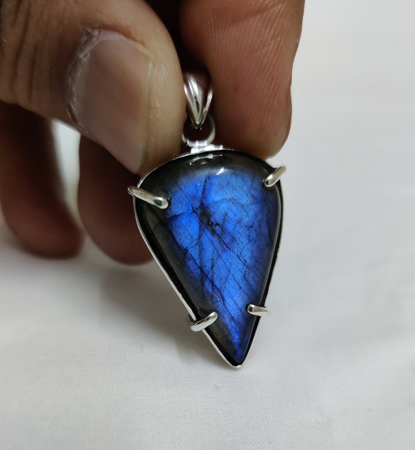 Labradorite pendant silver, Blue Flashy Labradorite Necklace, 925 Sterling Silver Pendant, Labradorite Jewelry women, Teardrop Cabochon Gems