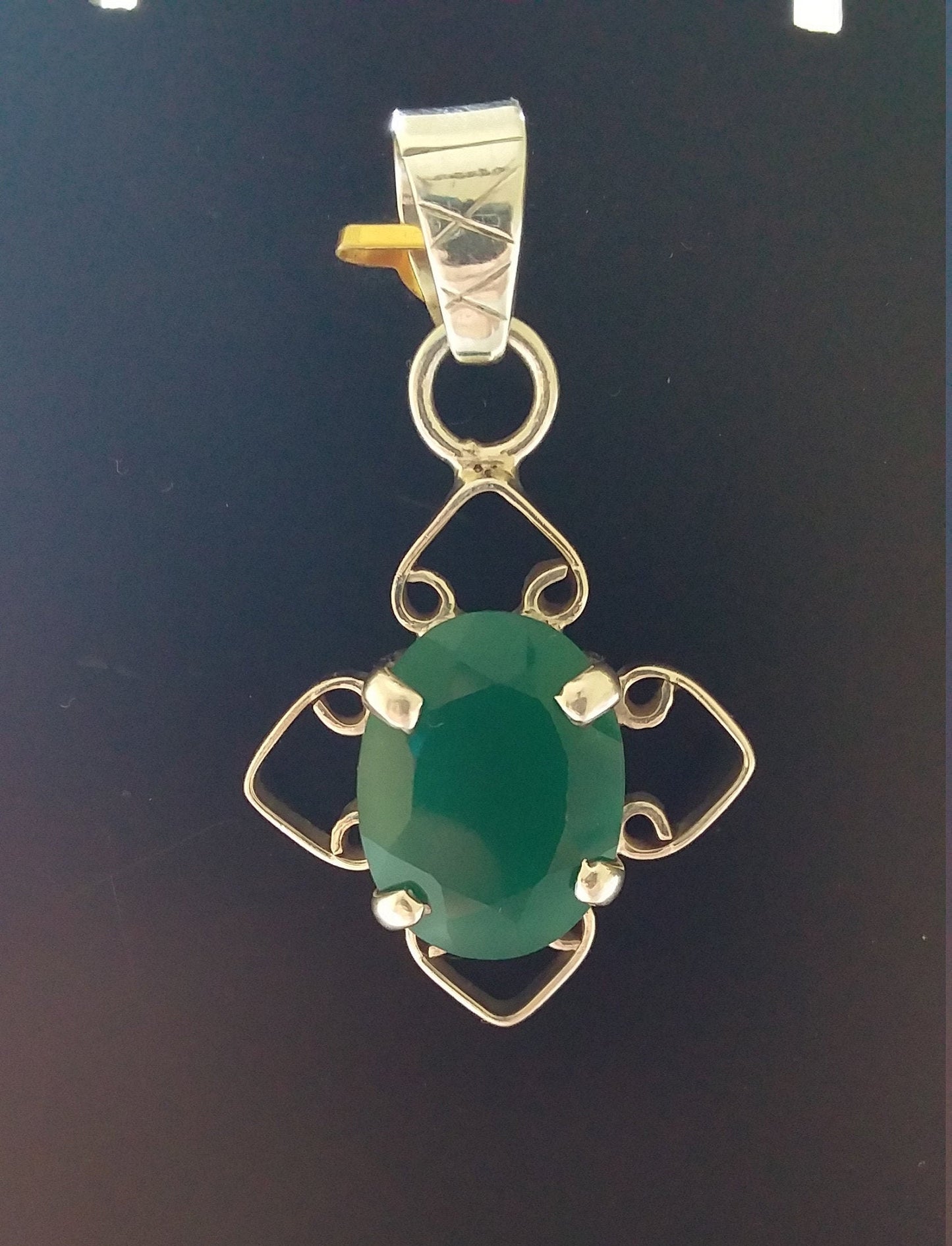 Green Onyx Pendant, Natural Gemstone Pendant Necklace, 925 Sterling Silver Jewelry, Designer Green Stone Pendant, Handcrafted Jewellery