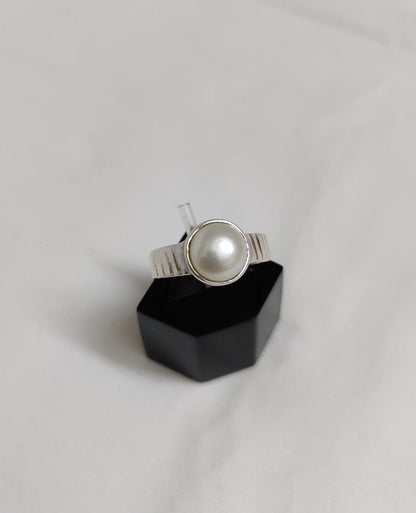 Freshwater Pearl Ring, 925 Sterling Silver Jewelry, Round Pearl Jewelry, Pearl Gemstone Ring, Boho Ring, Gift for Her Ring size 6.5 & 5.5