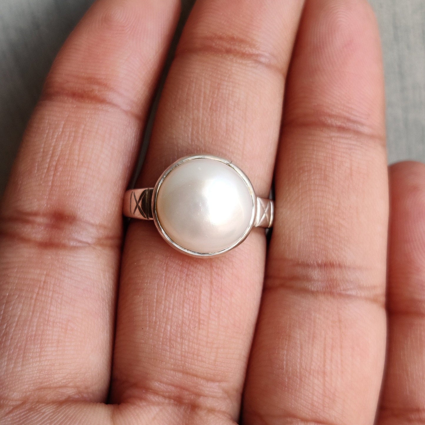 White Pearl Ring, Sterling Silver Ring, Wedding gift for Bride, Pearl Jewelry, Handmade gift for Her, Cabochon Stone Ring, June Birthstone