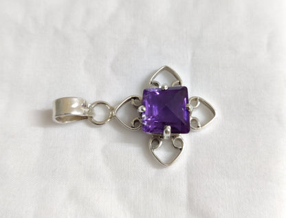 Natural Amethyst Pendant, 925 Silver Handmade Pendant, Amethyst Jewelry, Crystal Pendant, Healing Crystal Jewelry, Gift for Her