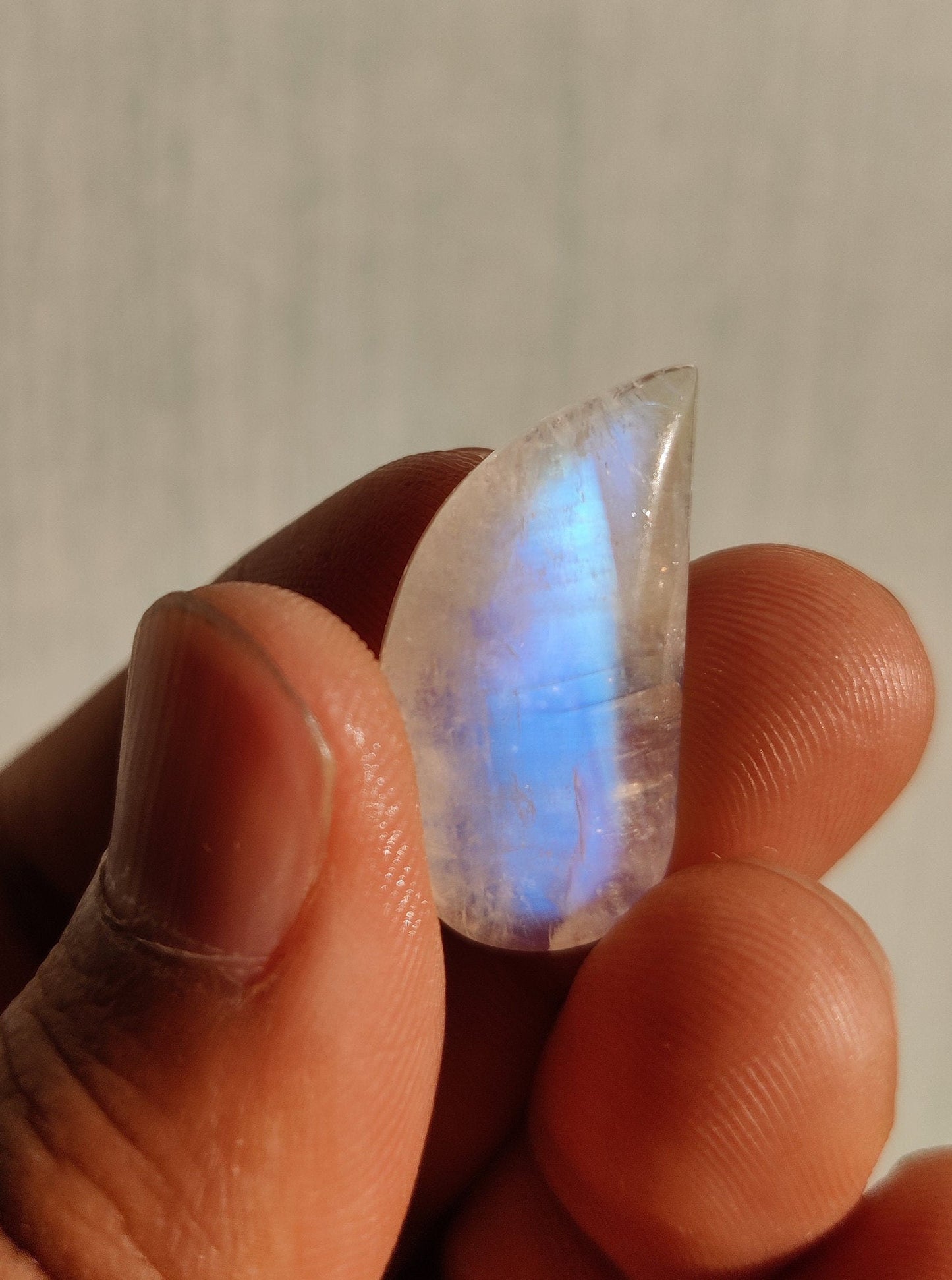 Rainbow Moonstone Cabochon, Natural Gemstone, Stone for Jewelry Making, Blue Flash Cabochon Moonstone, Free Shape Stone, 23.00 Cts