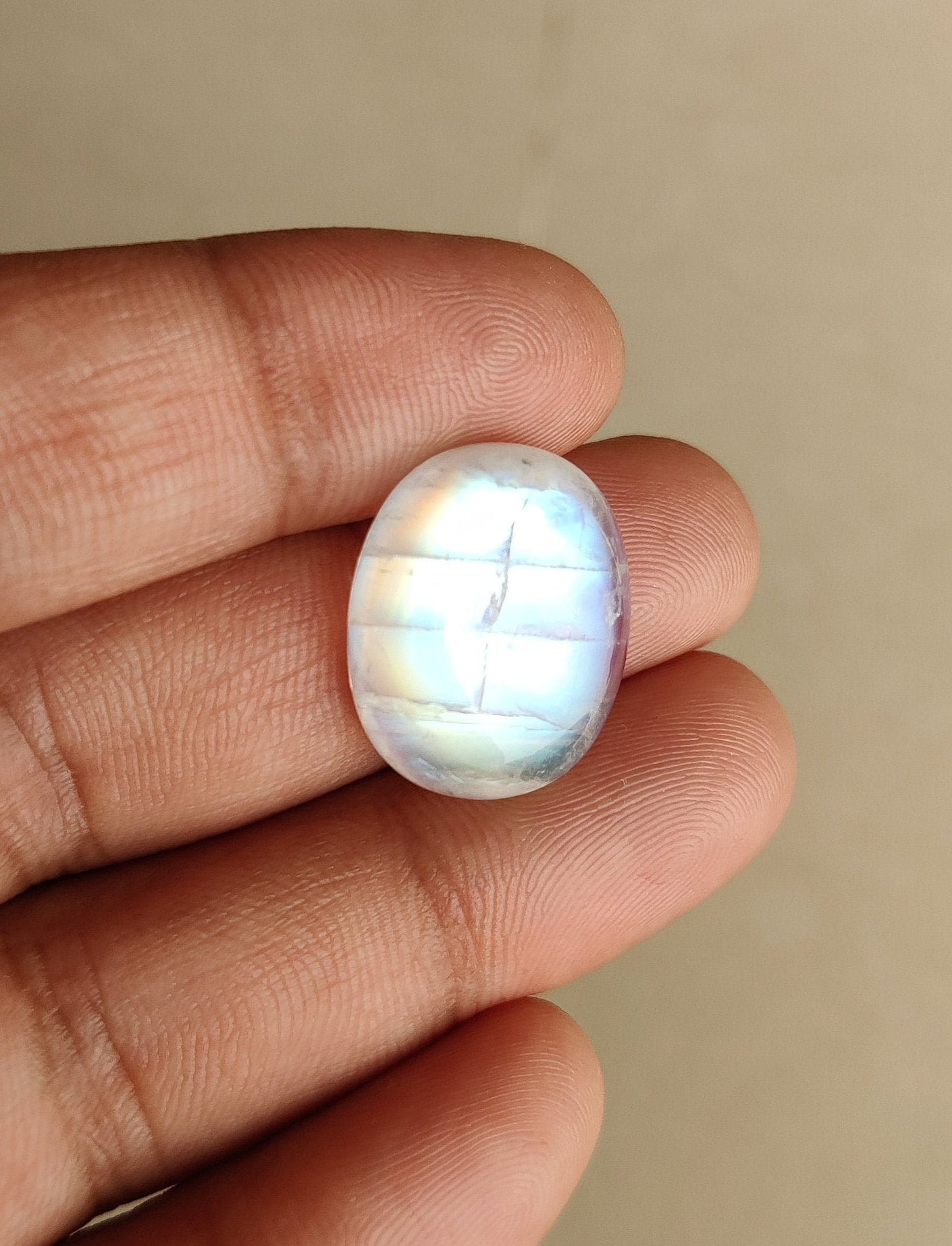 Rainbow moonstone cabochon, 100% Natural Egg Shape Rainbow Moonstone Loose Gemstone, Blue Flash Moonstone, Small Cabochon Stone, 19.50 Cts