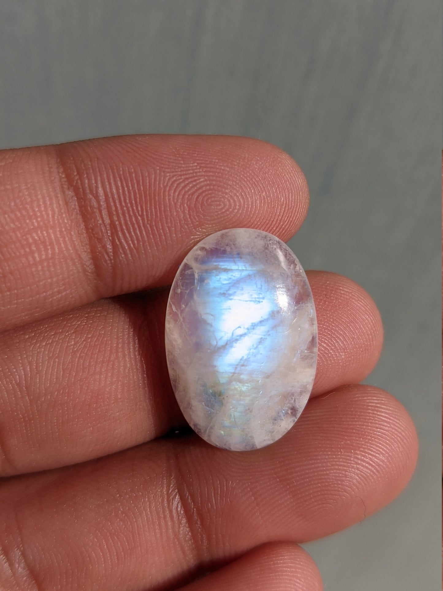 Blue Flash Rainbow Moonstone, Oval Cabochon Gemstone, Jewelry Making Stone, Flat Back Cabochon, 17.00 Cts 23.5x16x6 MM