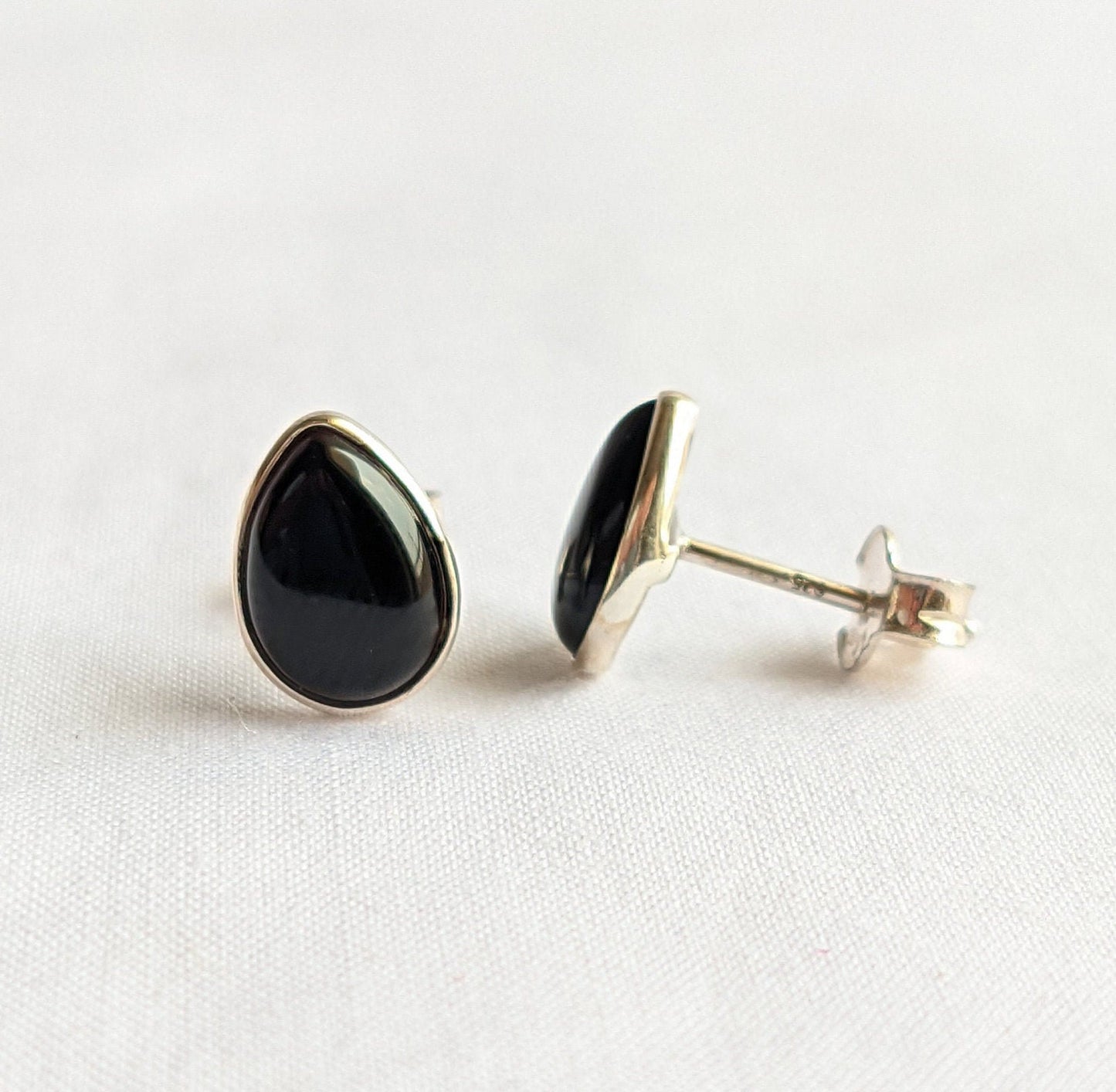 Black Onyx Stud Earrings, 925 Sterling Silver Post Earrings, Minimalist Stud Earrings, Black Onyx Jewelry, Black Gemstone Studs, Pear Shape