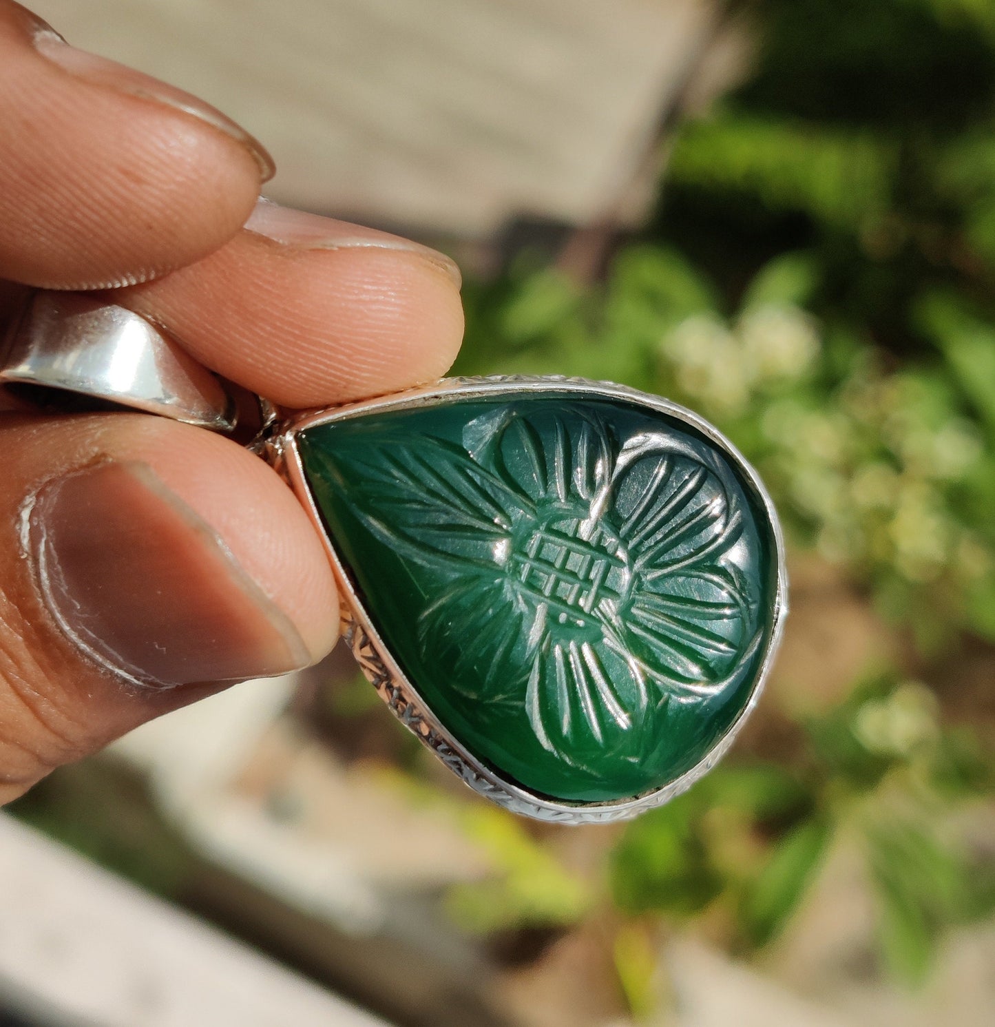 Green Onyx Carving Pendant, 925 Sterling Silver Pendant, Onyx Jewelry, Green Gemstone Pendant, Birthstone Pendant, Leo zodiac pendant