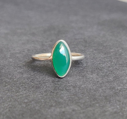 Natural Green Onyx Ring, 925 Sterling Silver Ring, Dainty Stone Ring, Green Gemstone Ring, December Birthstone Ring, Marquise Ring for Her