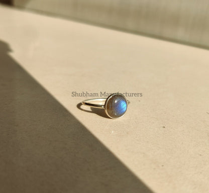 Labradorite Ring, 925 Sterling Silver Ring, Blue Flash Stone Ring, Labradorite Jewelry, Natural Gemstone Ring, Simple Everyday Ring for Her