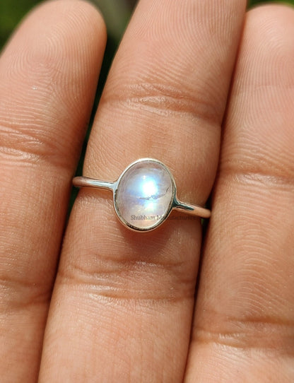 Rainbow Moonstone Ring, 925 Sterling Silver Ring, June Birthstone Jewelry, Blue Flash Moonstone Ring, Natural Stone Ring, Gift for Women