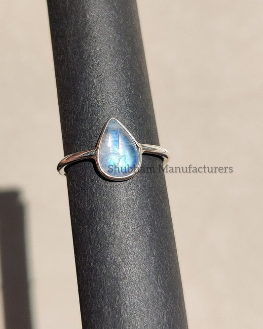 Natural Rainbow Moonstone Ring, 925 Sterling Silver Ring, Blue Fire Pear Shape Moonstone Gemstone Women Handmade Jewelry, Gift for her Rings