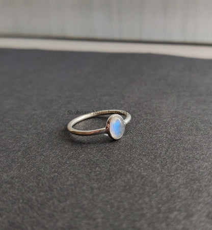 Rainbow Moonstone Ring, 925 Sterling Silver Ring, Handmade Gemstone Ring, Birthstone Jewelry, Tiny Minimalist Ring, Dainty Ring for Her