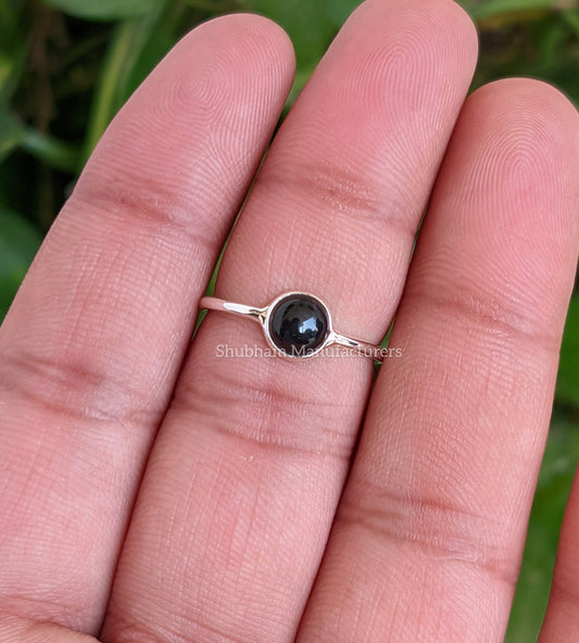 Black Onyx Ring, 925 Sterling Silver Ring, Natural Stone, Cabochon Gemstone, Onyx Minimalist Ring, Everyday Simple Jewelry, Stacking Ring