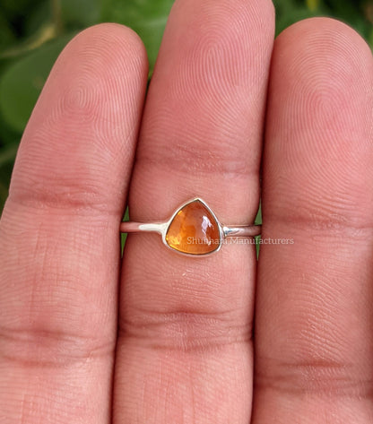 Natural Citrine Ring, 925 Sterling Silver Ring, Citrine Jewelry, Minimalist Stone Ring, Yellow Gemstone Ring, Tiny Dainty Ring, Gift for Her