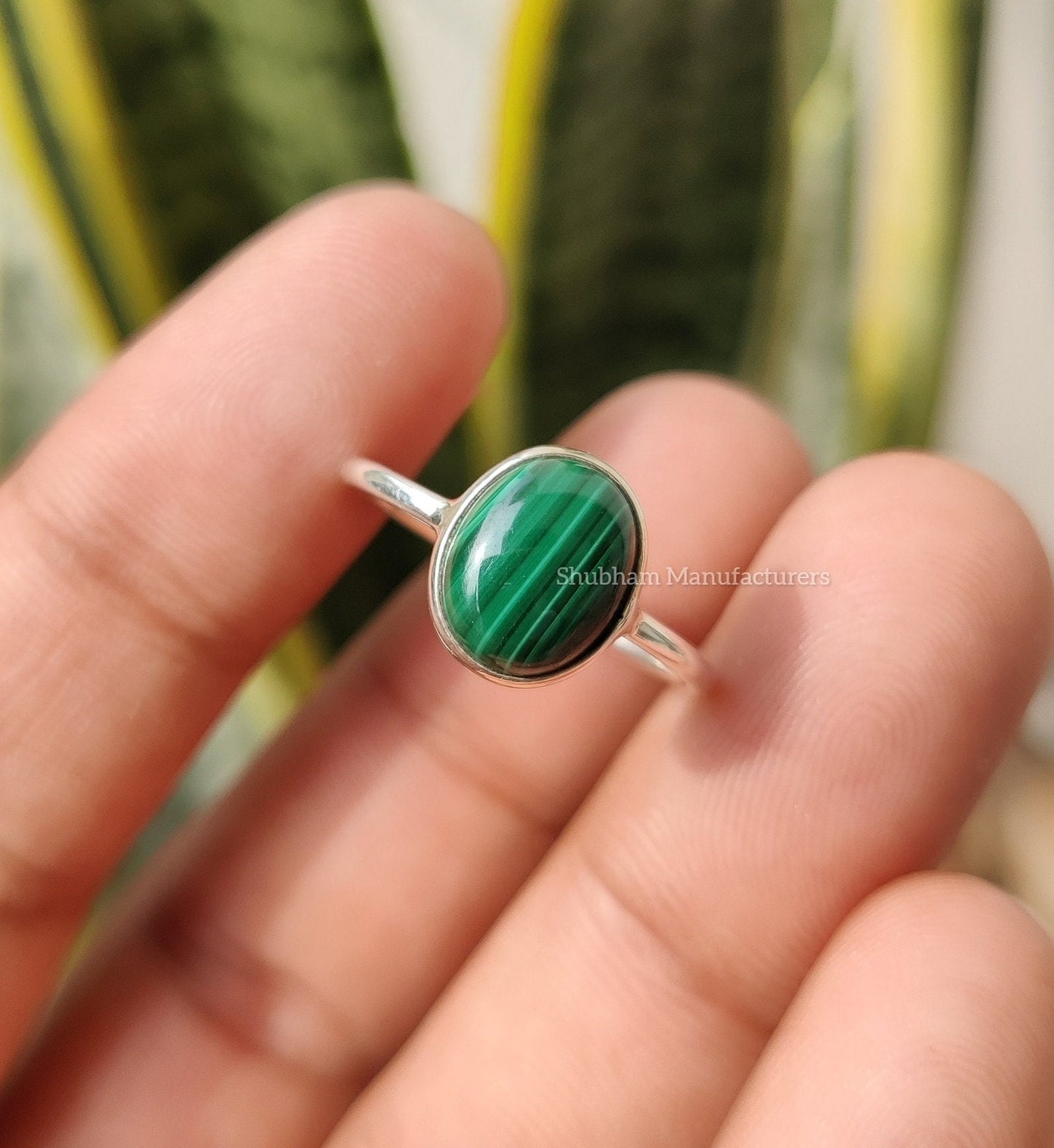 Malachite Ring, 925 Sterling Silver Ring, Malachite Silver Jewelry, Oval Shape Ring, Stackable Gemstone Ring, Handmade Gift for Her,