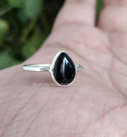 Black Onyx Ring, 925 Sterling Silver Ring, Black Gemstone Ring, Dainty Onyx Ring, Birthstone Ring, Natural Stone Ring, Handmade Jewelry