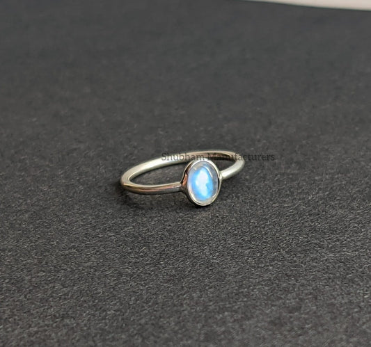 Rainbow Moonstone Ring, 925 Sterling Silver Ring, Handmade Gemstone Ring, Birthstone Jewelry, Tiny Minimalist Ring, Dainty Ring for Her