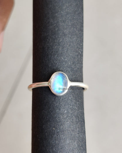 Rainbow Moonstone Ring, 925 Sterling Silver Ring, Handmade Gemstone Ring, Birthstone Jewelry, Tiny Minimalist Ring, Dainty Ring for Her